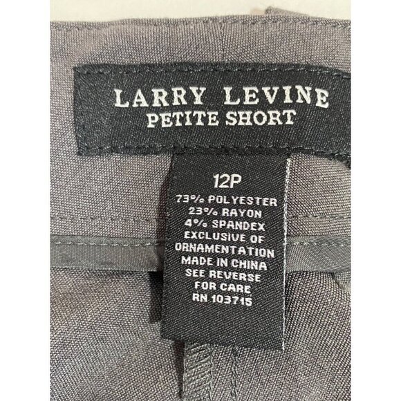 Larry Levine Petite Short Gray Pants Straight Leg Button Tab Pockets Women’s 12P - Picture 4 of 9